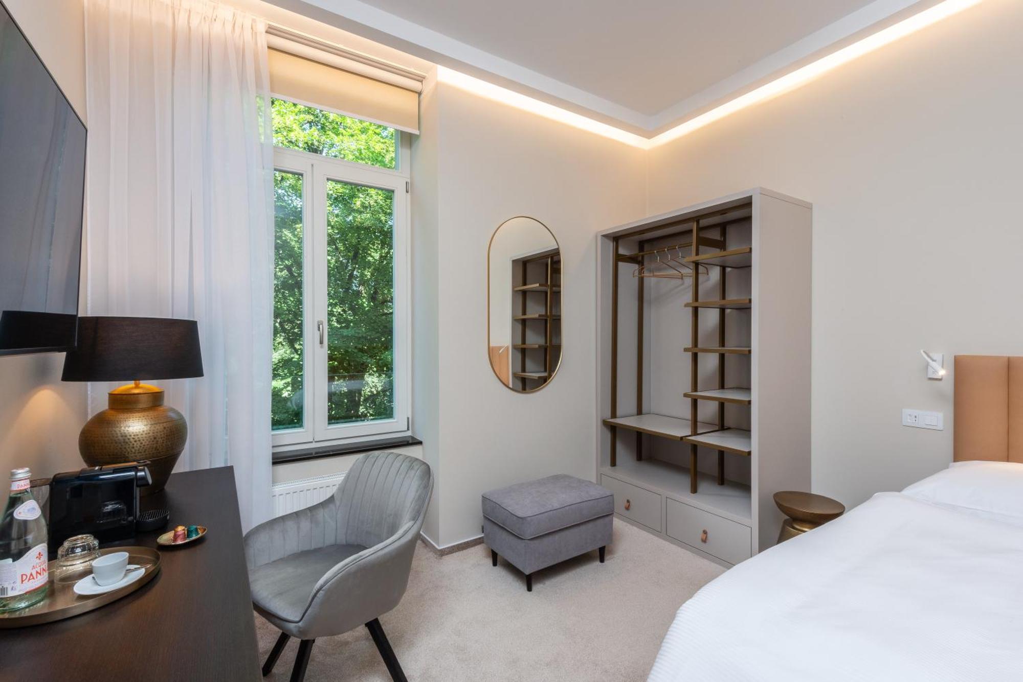 Pappas Hotel&Studio Подебрады Экстерьер фото
